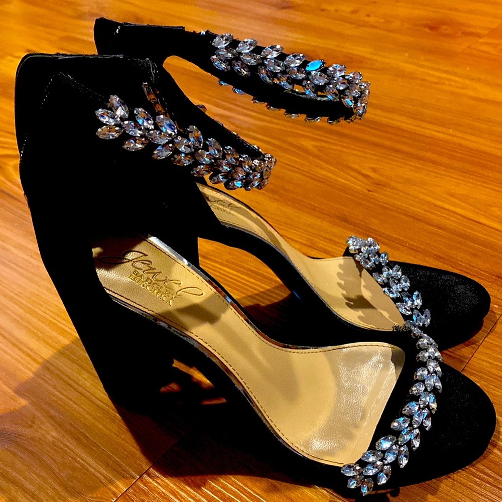 Badgley mishka black sandal heels